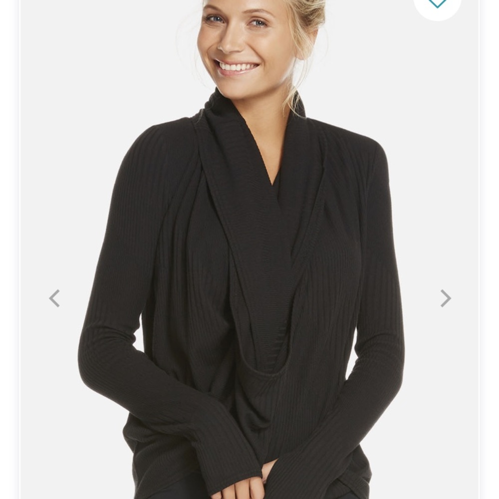 Fabletics Austin Wrap II